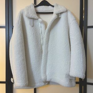 Lightly worn oversized Sherpa teddy bear fleece jacket from Pinkyotto